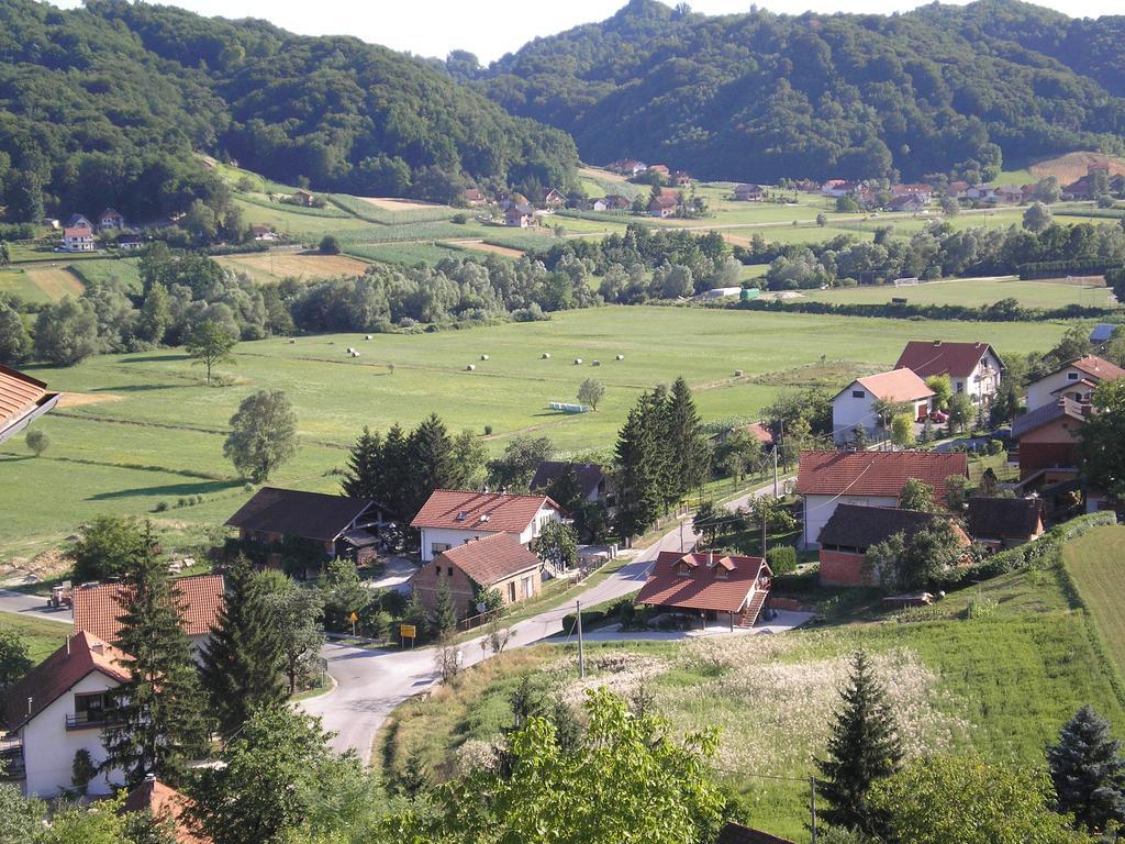 Apartments Country House Stipica Tuheljske Toplice Extérieur photo