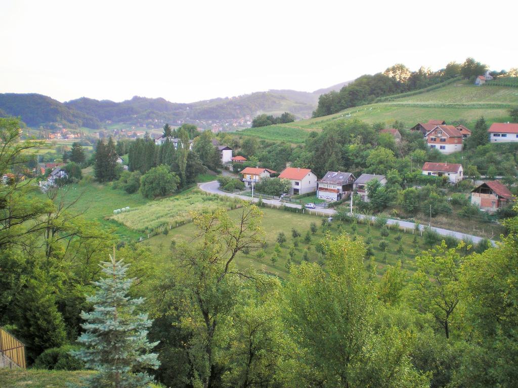 Apartments Country House Stipica Tuheljske Toplice Extérieur photo